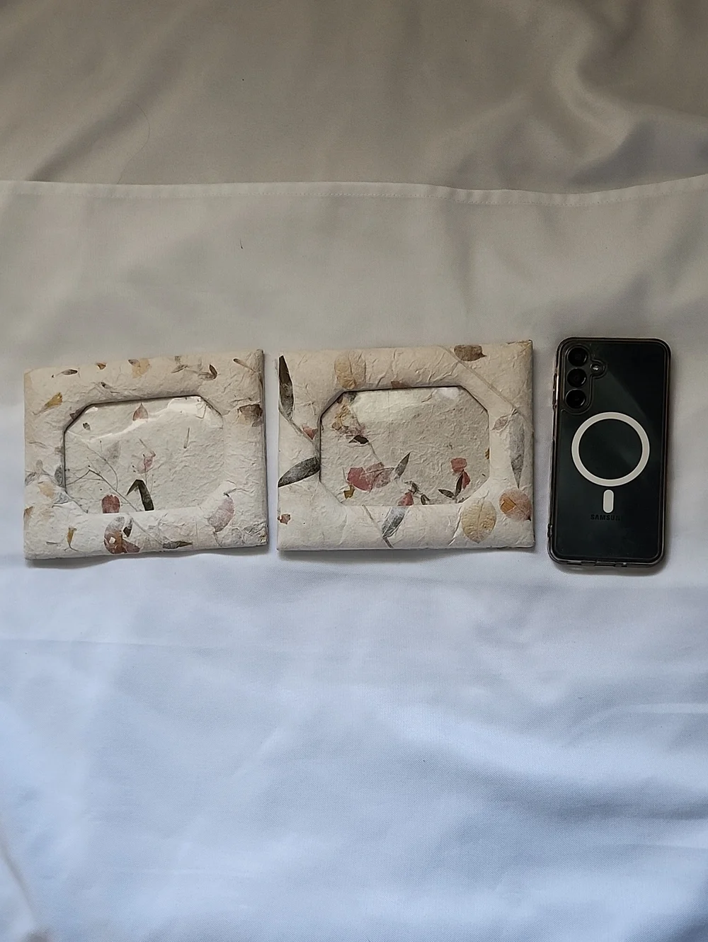 Natural Pulp Paper Picture Frame with Dried Floral Accents - Cream